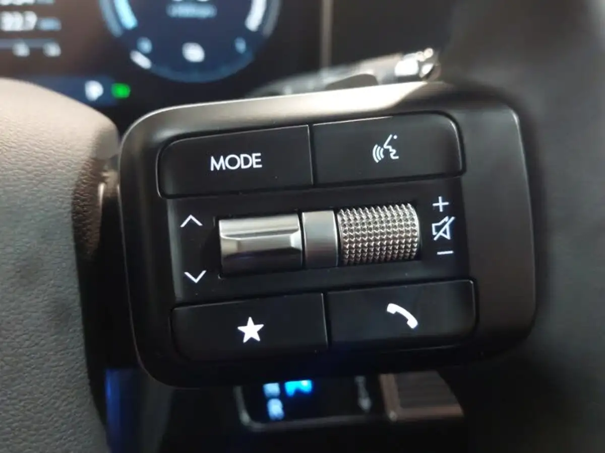 2024-hyundai-santa-fe-16-t-gdi-ultimate-253ps-4wd-phev-big-11