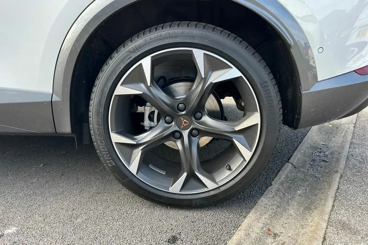 2024-cupra-formentor-15-tsi-v2-dsg-big-4