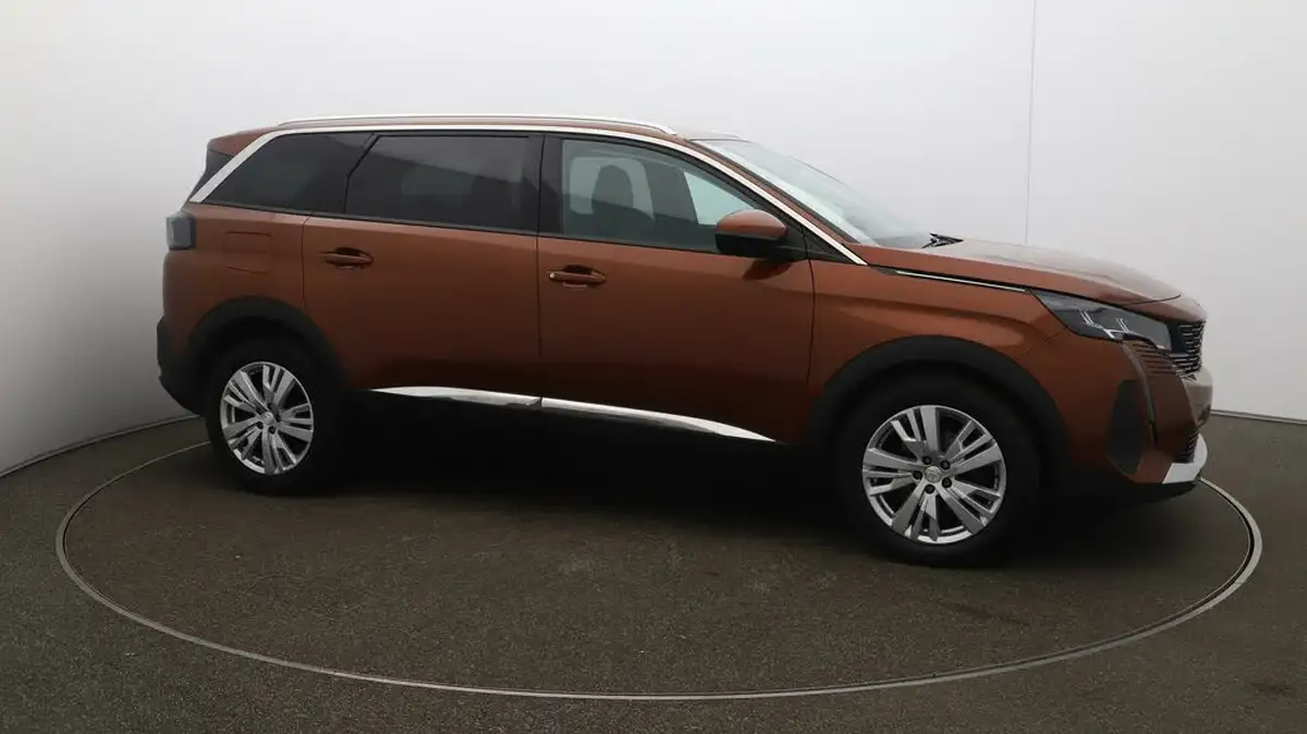 2021-peugeot-5008-suv-12-puretech-allure-premium-big-47