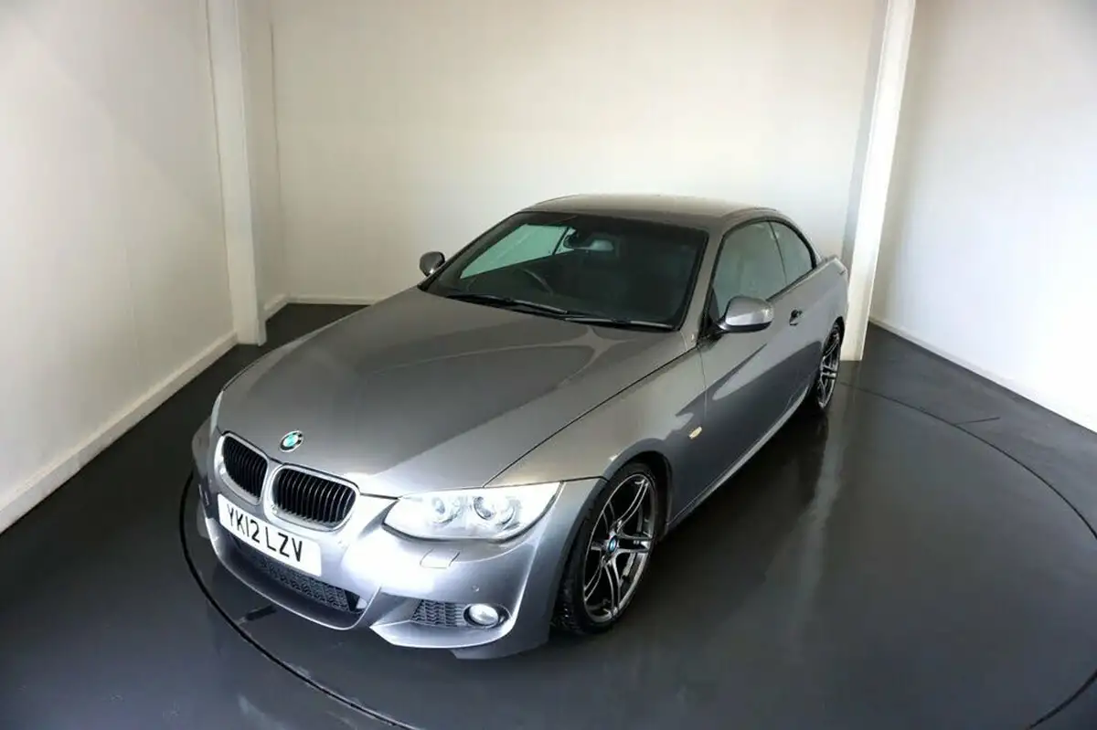 2012-bmw-3-series-20td-320d-m-sport-convertible-2d-big-33