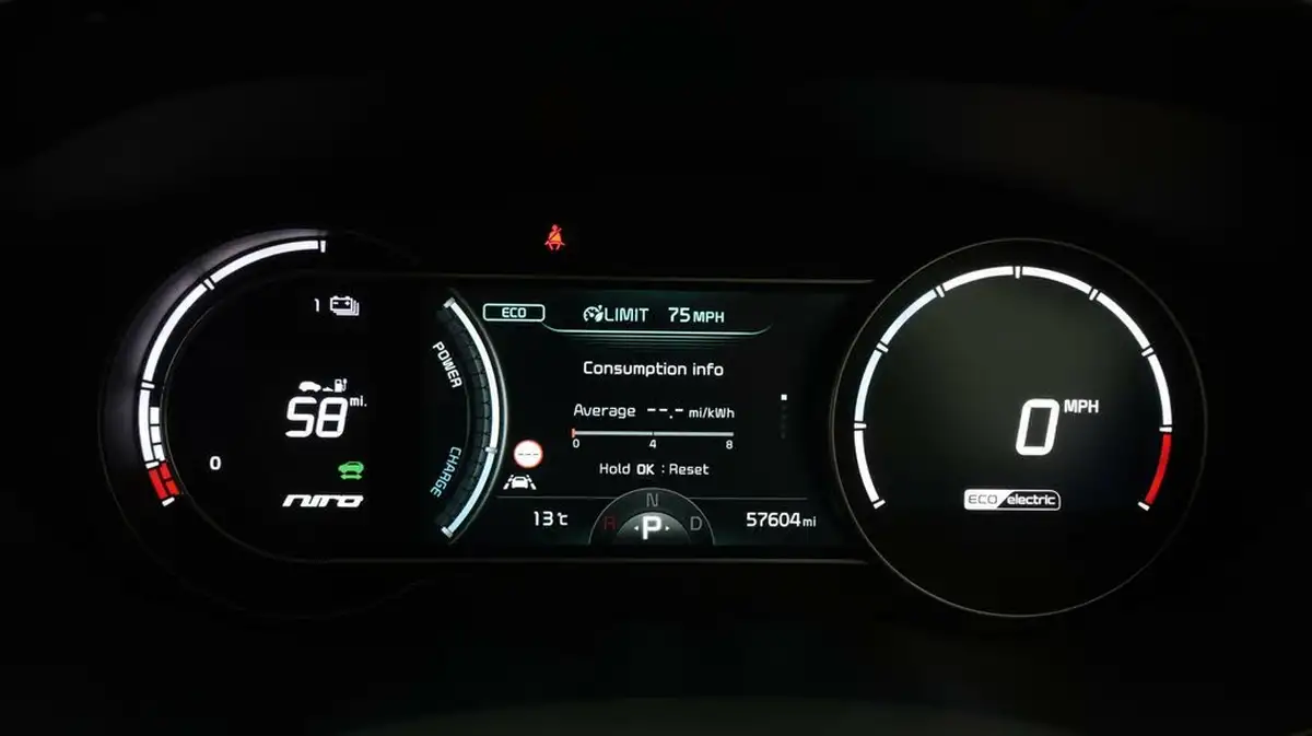 2020-kia-e-niro-ev-4-big-10