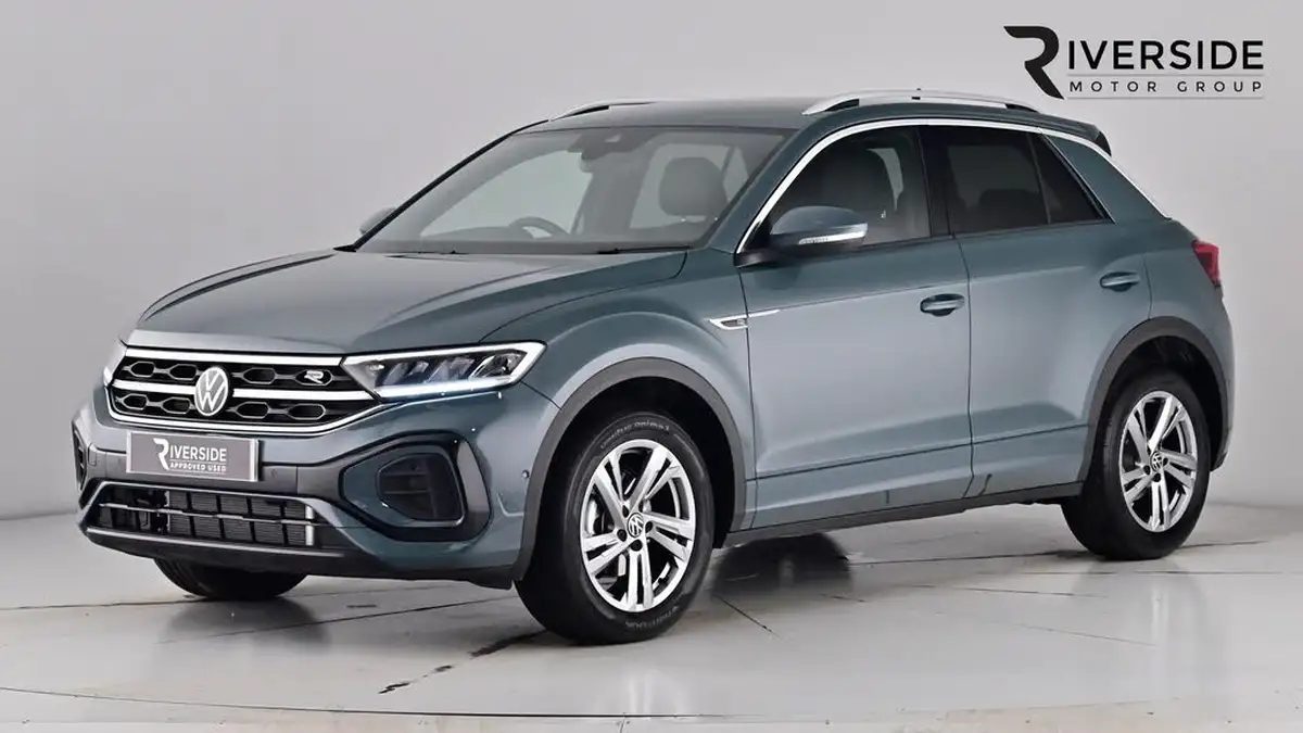 2025-volkswagen-t-roc-15-tsi-r-line-hatchback-5d-dsg-big-5