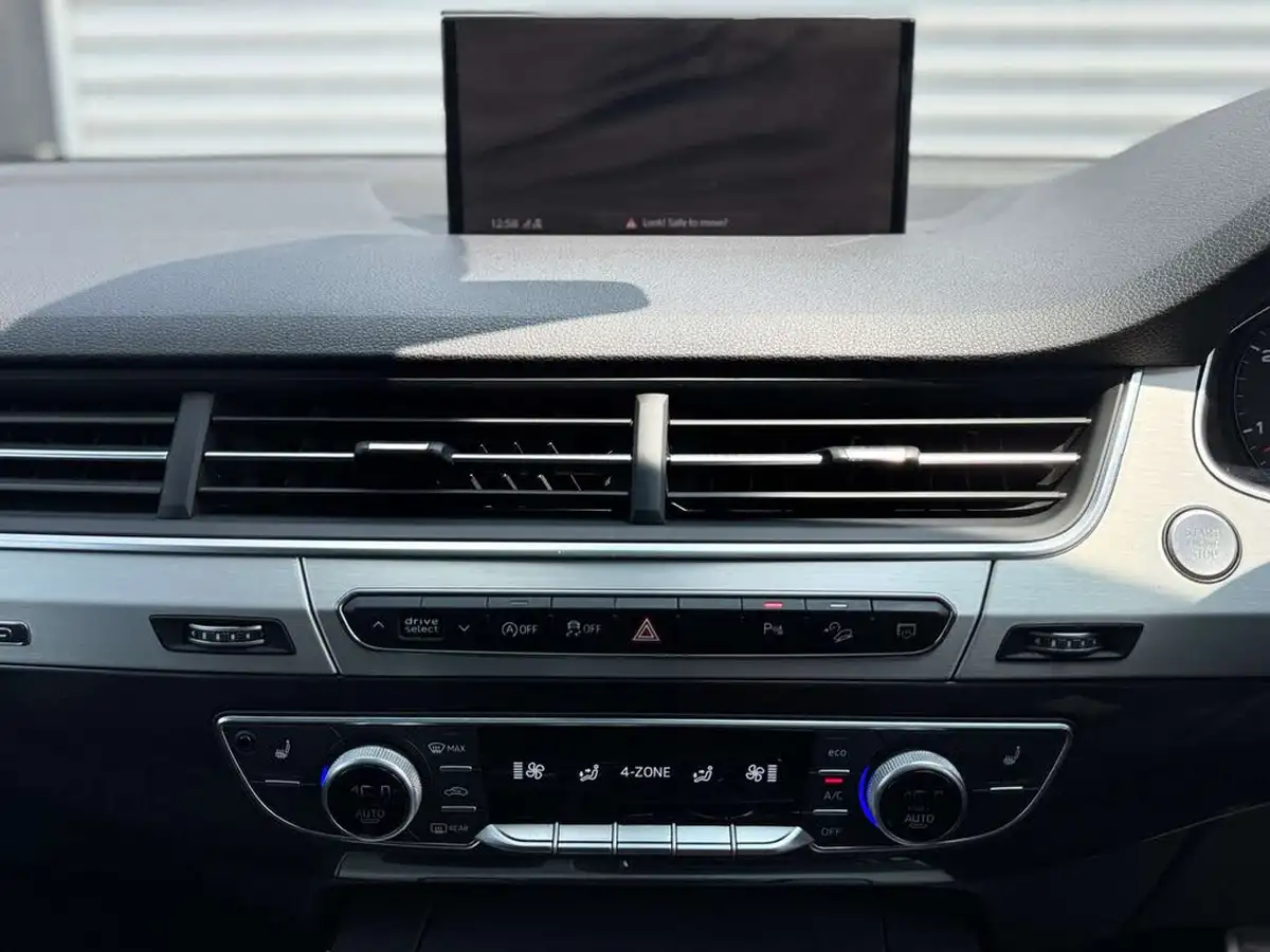 2019-audi-q7-30tdi-quattro-s-line-218ps-big-42