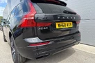 2018-volvo-xc60-20td-d4-r-design-4x4-geartronic-small-7