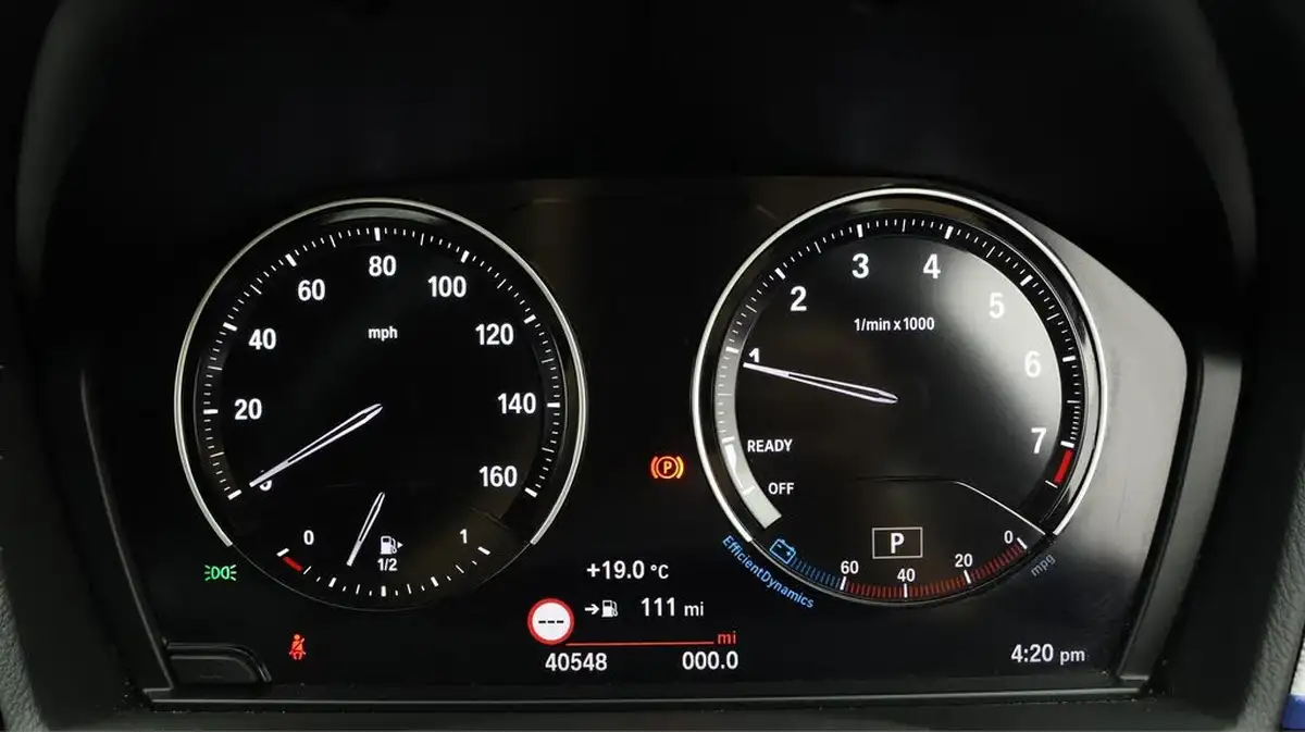 2021-bmw-x1-15-sdrive18i-m-sport-tech-pack-ii-dct-big-10