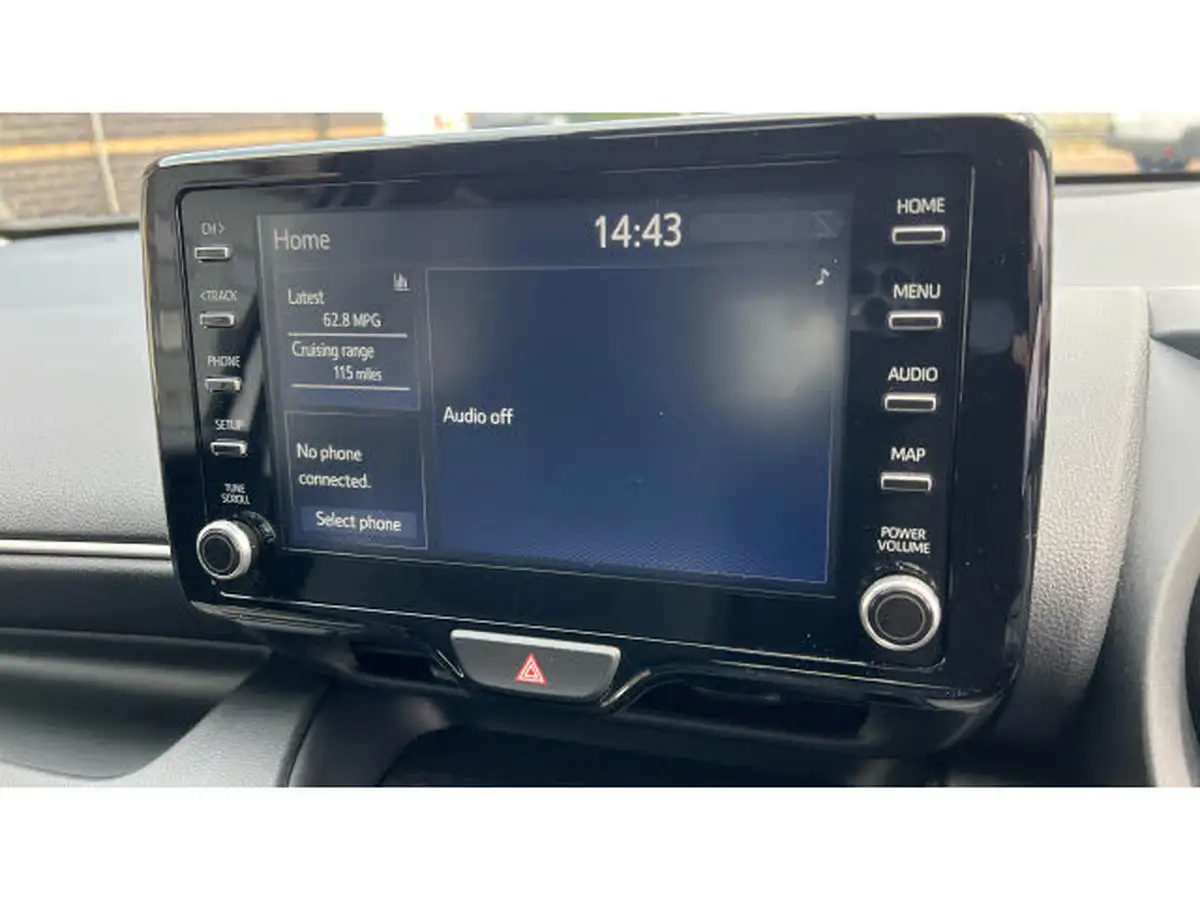 2023-toyota-yaris-15-vvt-i-design-big-6
