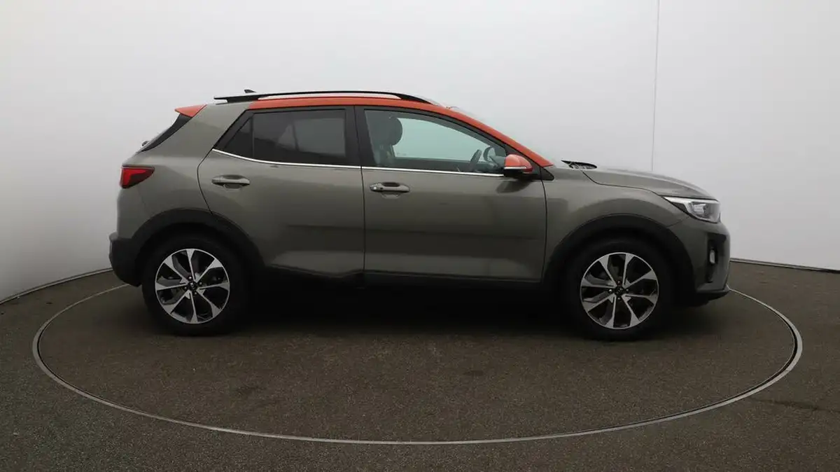 2018-kia-stonic-10-t-gdi-4-big-49