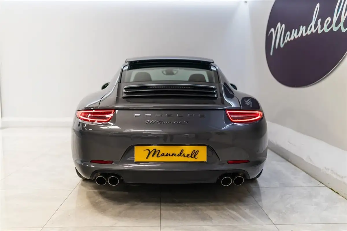 2012-porsche-911-38-carrera-s-400bhp-coupe-big-5