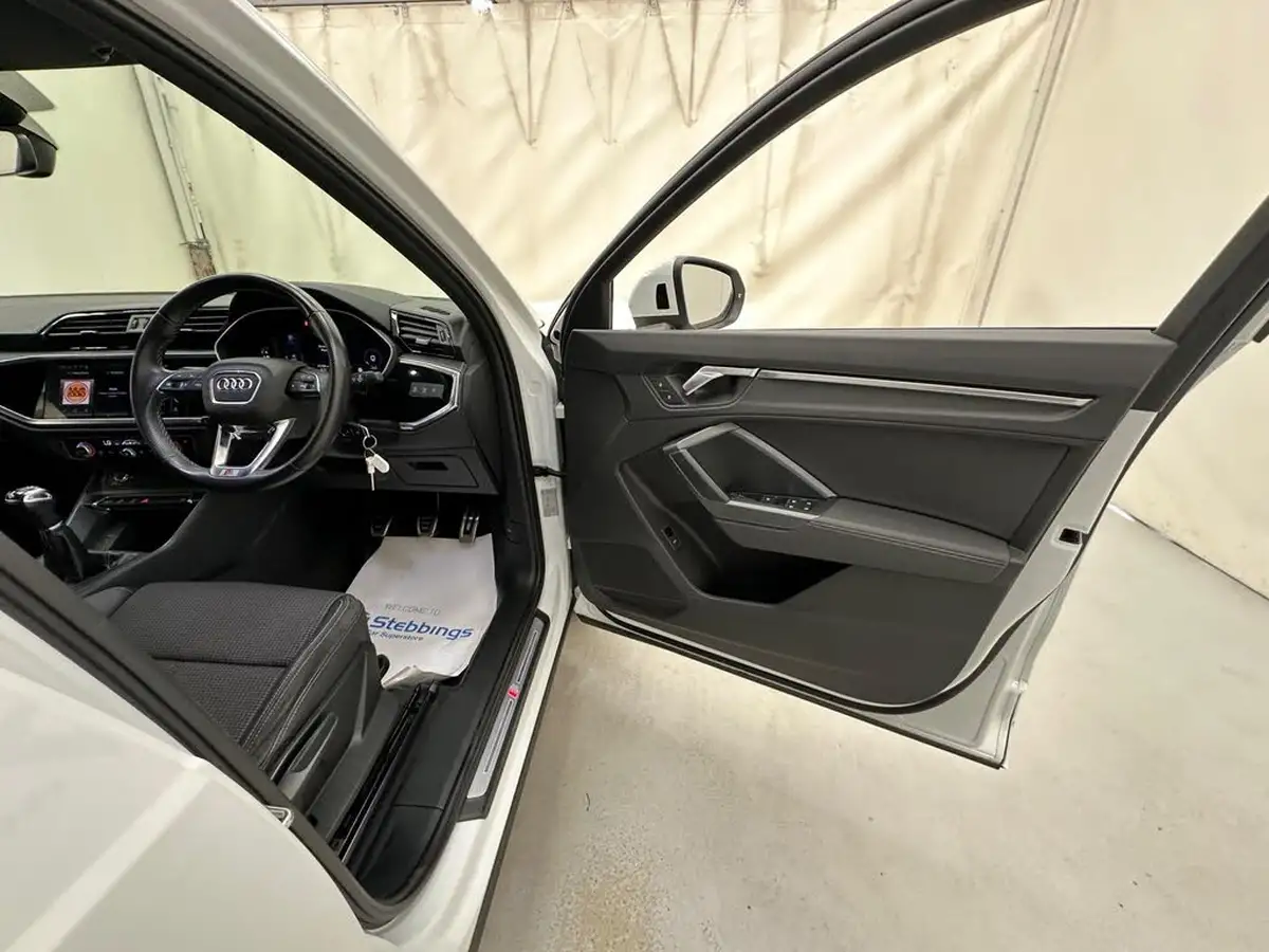 2021-audi-q3-15-35-tfsi-s-line-cod-station-wagon-big-10