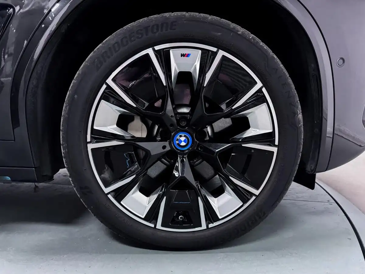 2022-bmw-ix3-e-m-sport-pro-big-70