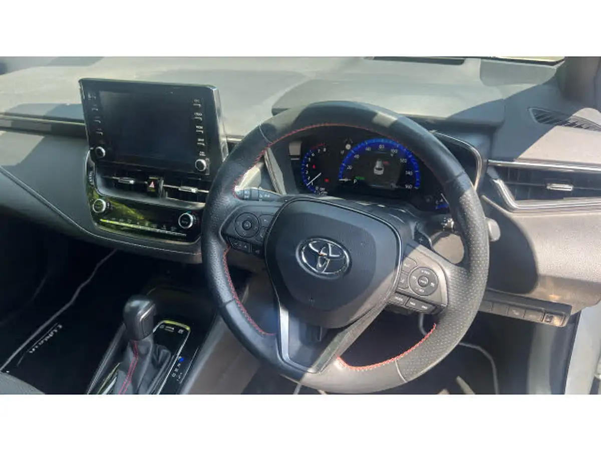 2022-toyota-corolla-20-vvt-i-gr-sport-181bhp-18in-alloy-wheelstrk-touring-sports-big-10