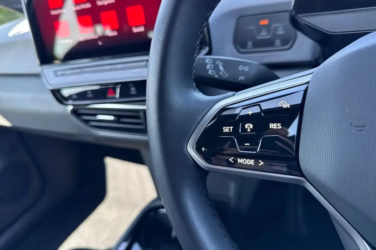 2021-volkswagen-id3-e-life-150ps-45kwh-pure-performance-big-38