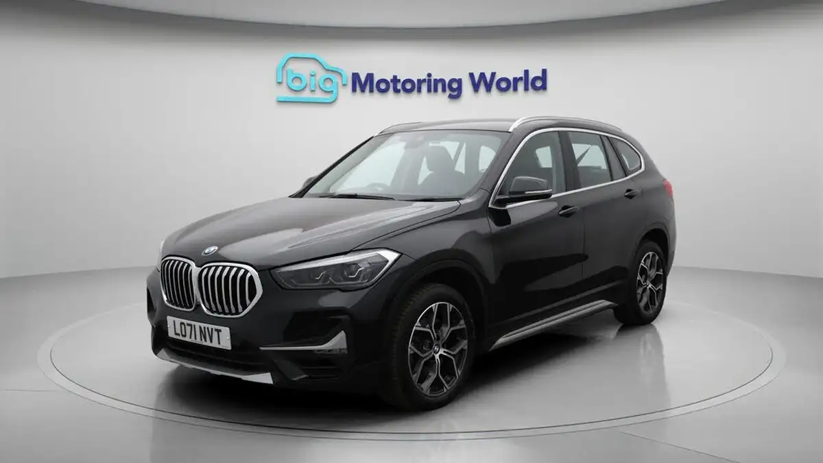 2021-bmw-x1-20-sdrive20i-xline-big-3