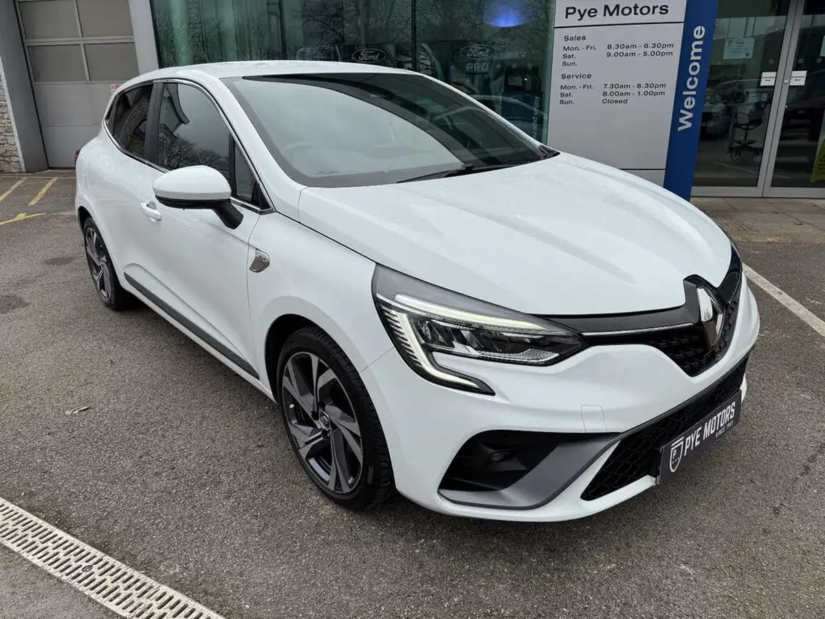 2019-renault-clio-13-tce-rs-line-big-0