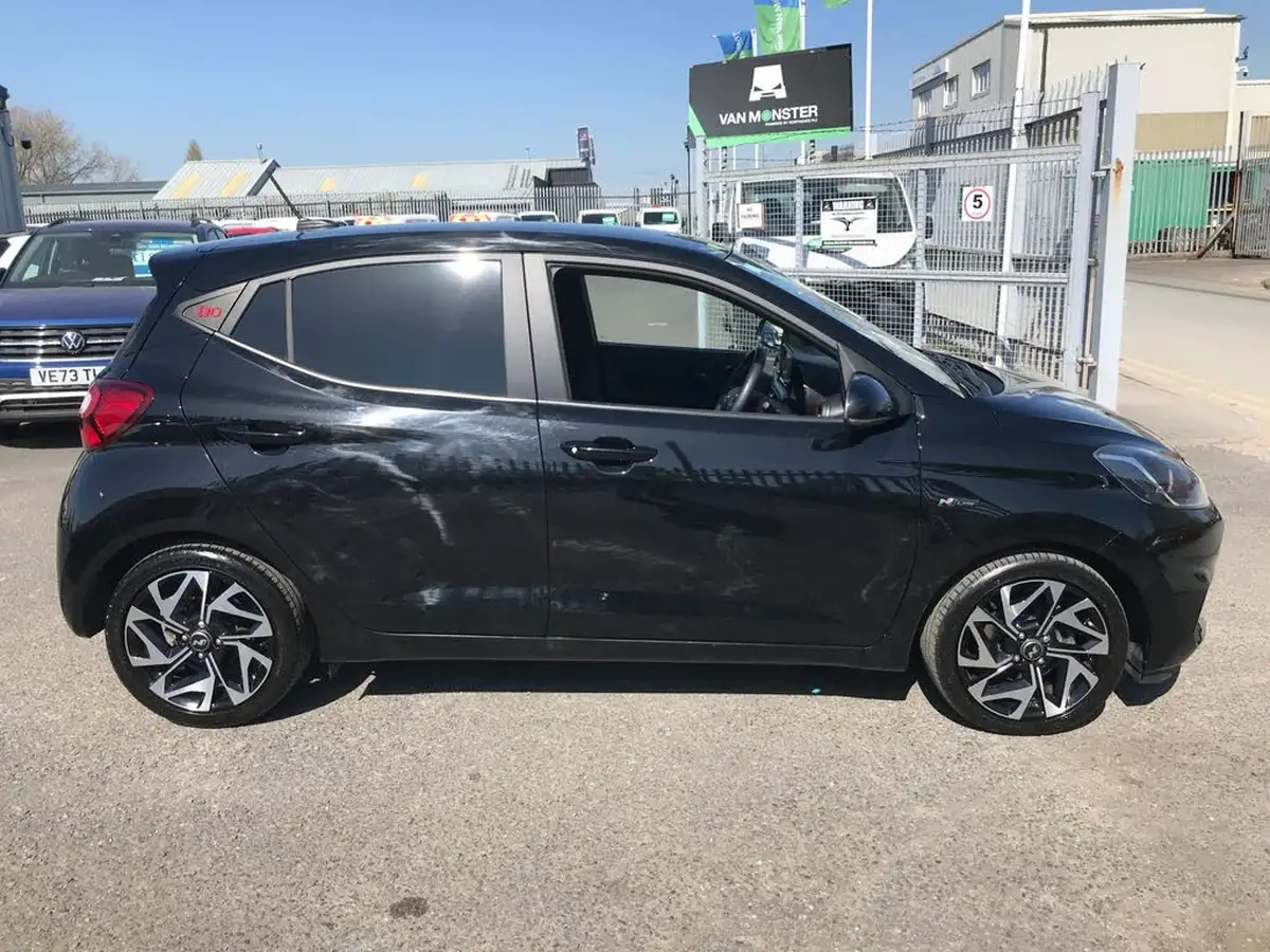 2023-hyundai-i10-10-t-gdi-n-line-big-9