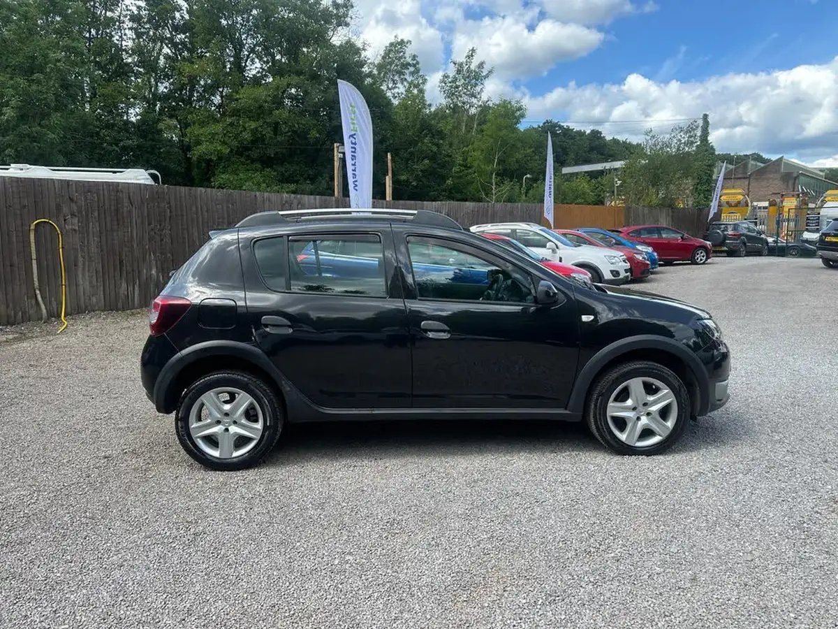 2014-dacia-sandero-stepway-15d-laureate-big-10