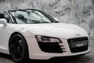 2012-audi-r8-42-quattro-spyder-convertible-small-30