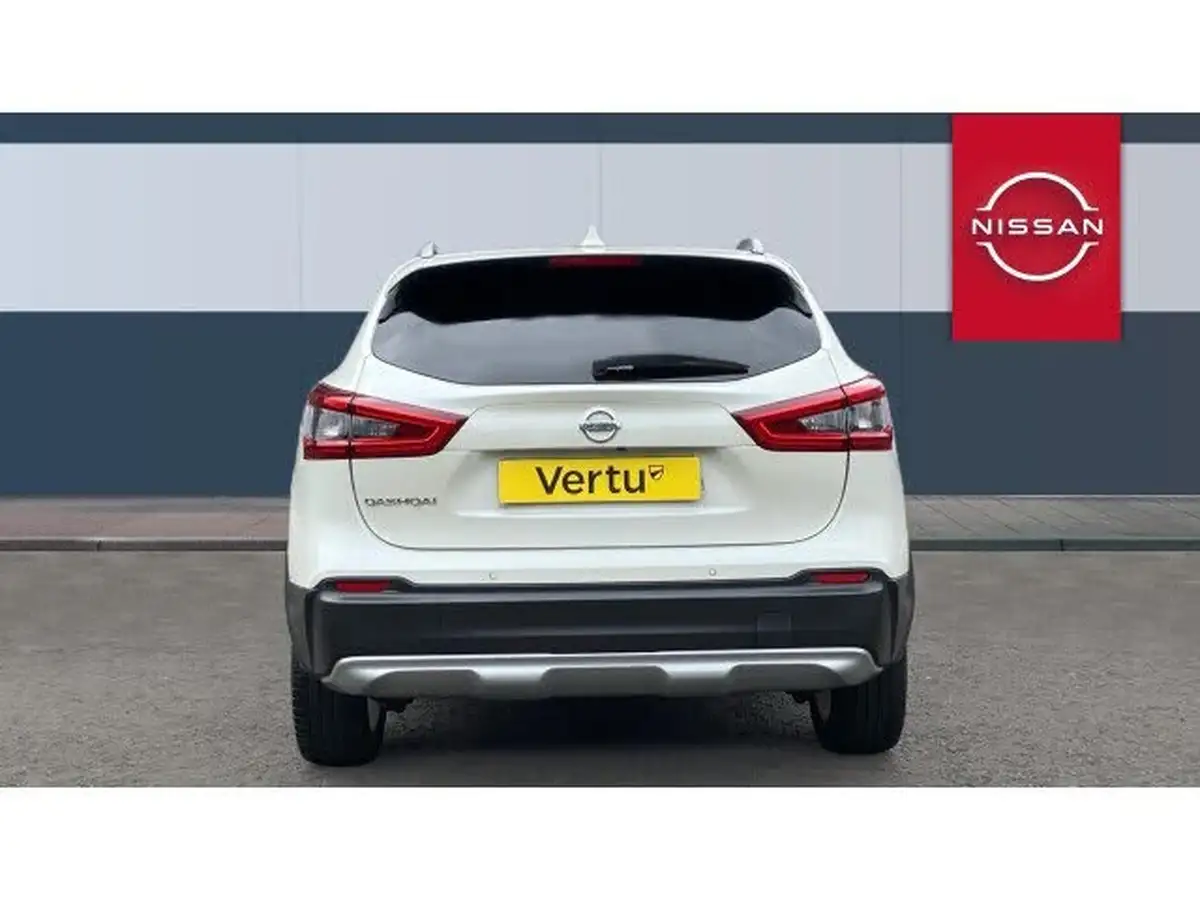 2019-nissan-qashqai-13-dig-t-n-motion-140ps-big-5