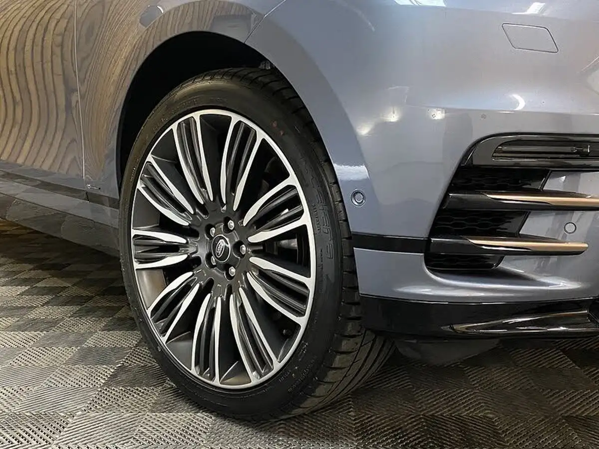 2018-land-rover-range-rover-velar-20-d240-r-dynamic-hse-big-32