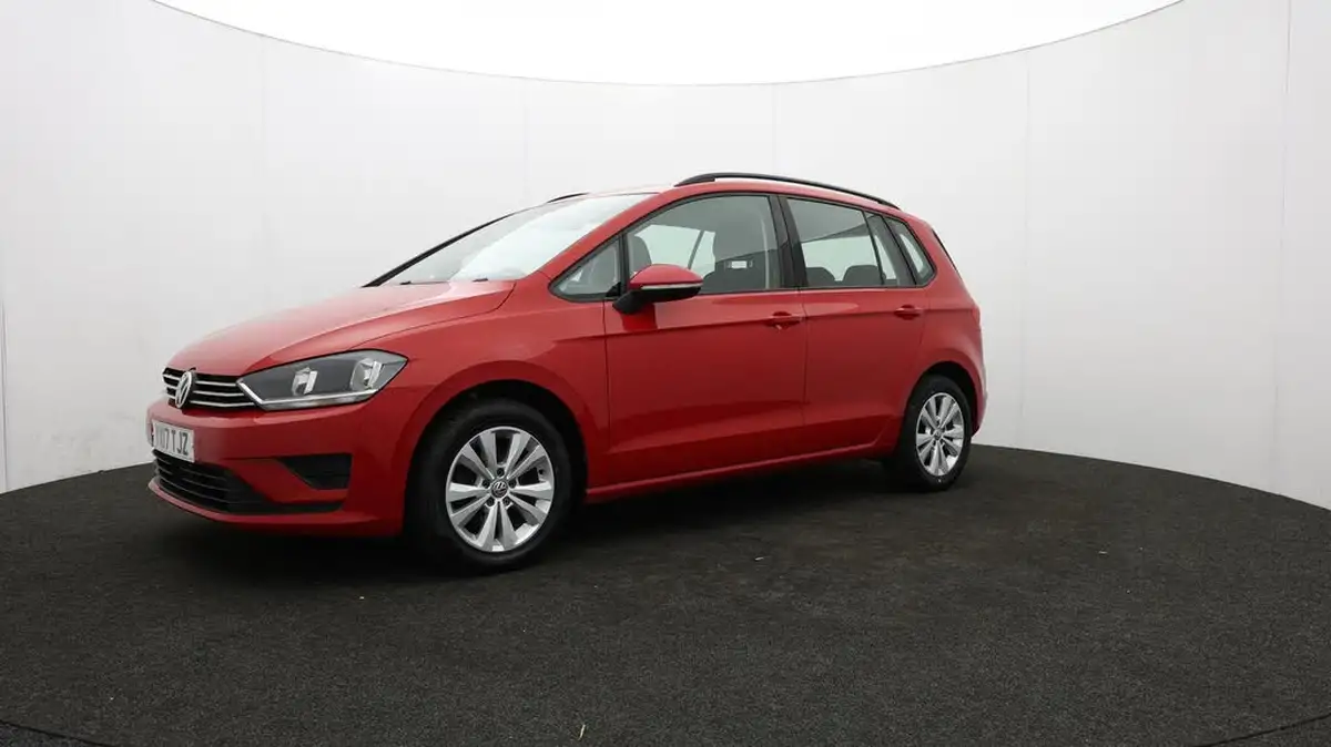 2017-volkswagen-golf-sv-16tdi-se-110ps-bmtss-big-63