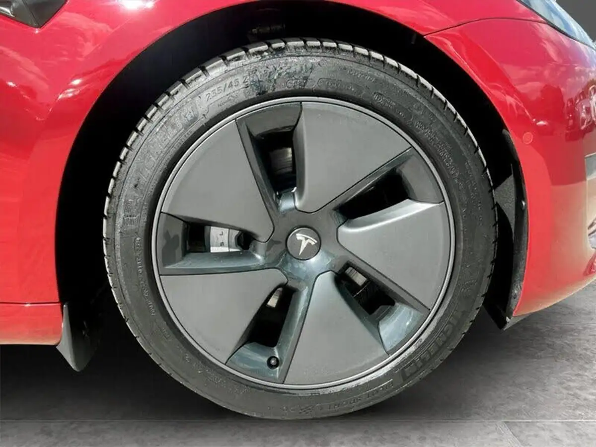 2021-tesla-model-3-e-long-range-awd-big-8