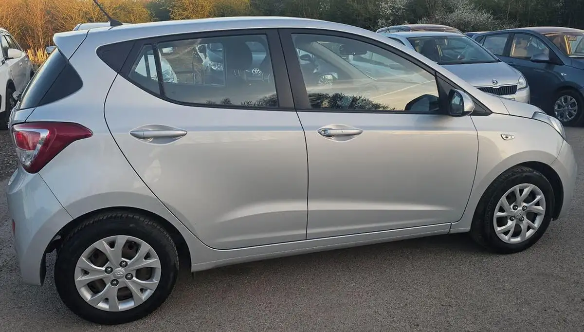2014-hyundai-i10-10-se-big-4