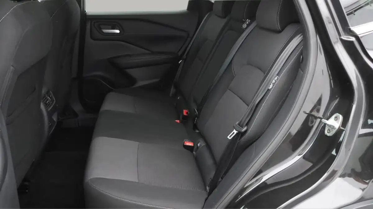 2022-nissan-qashqai-15-n-connecta-big-16