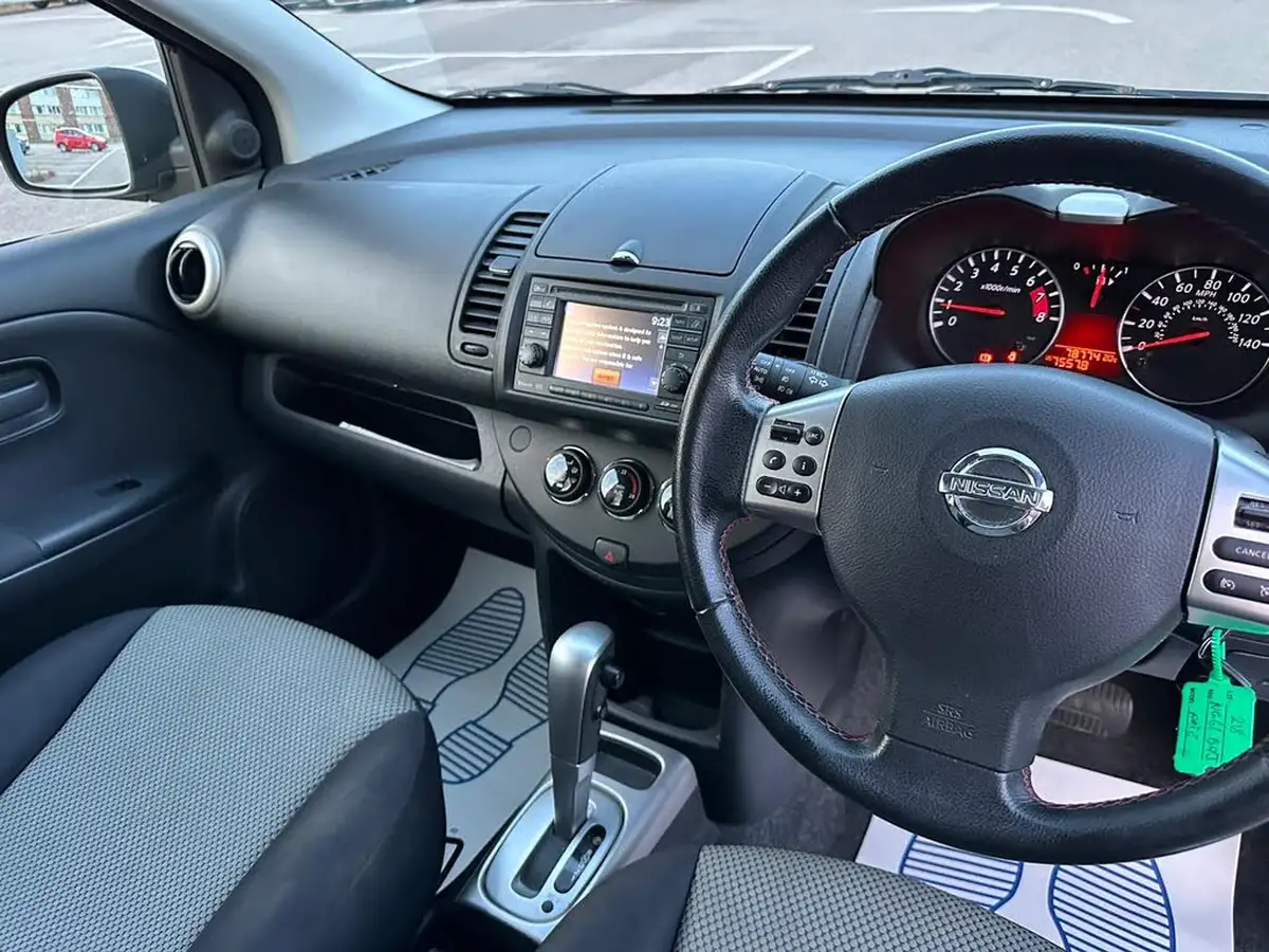 2011-nissan-note-16-n-tec-auto-big-12