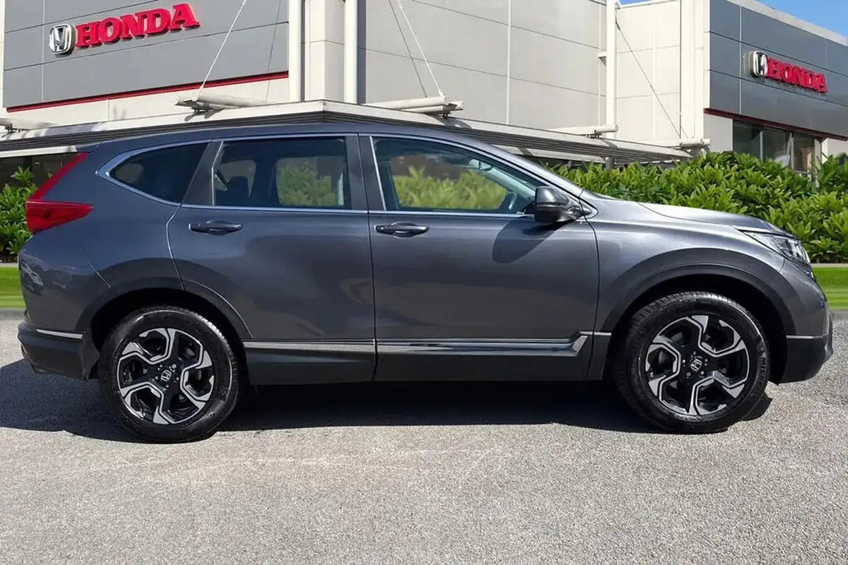 2019-honda-cr-v-15-vtec-turbo-se-193ps-4wd-cvt-big-2