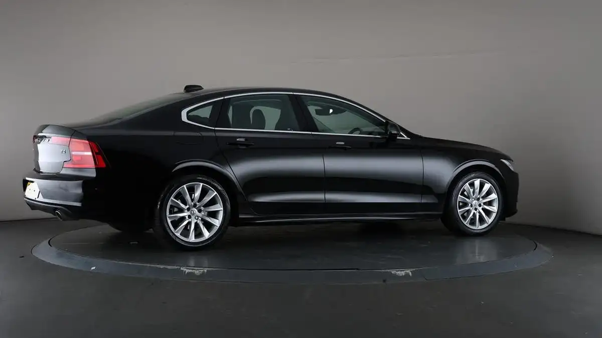 2020-volvo-s90-20-t4-momentum-plus-big-64