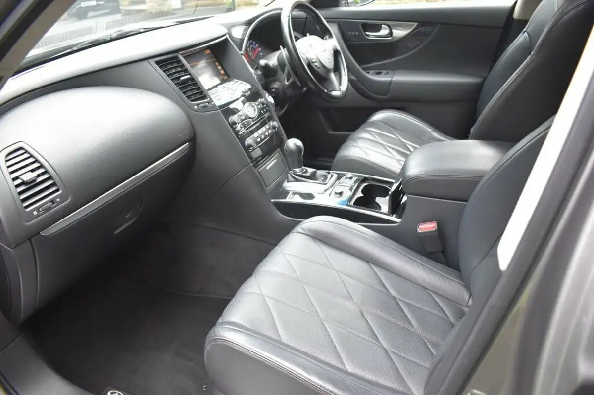 2010-infiniti-fx-50-s-le-big-31
