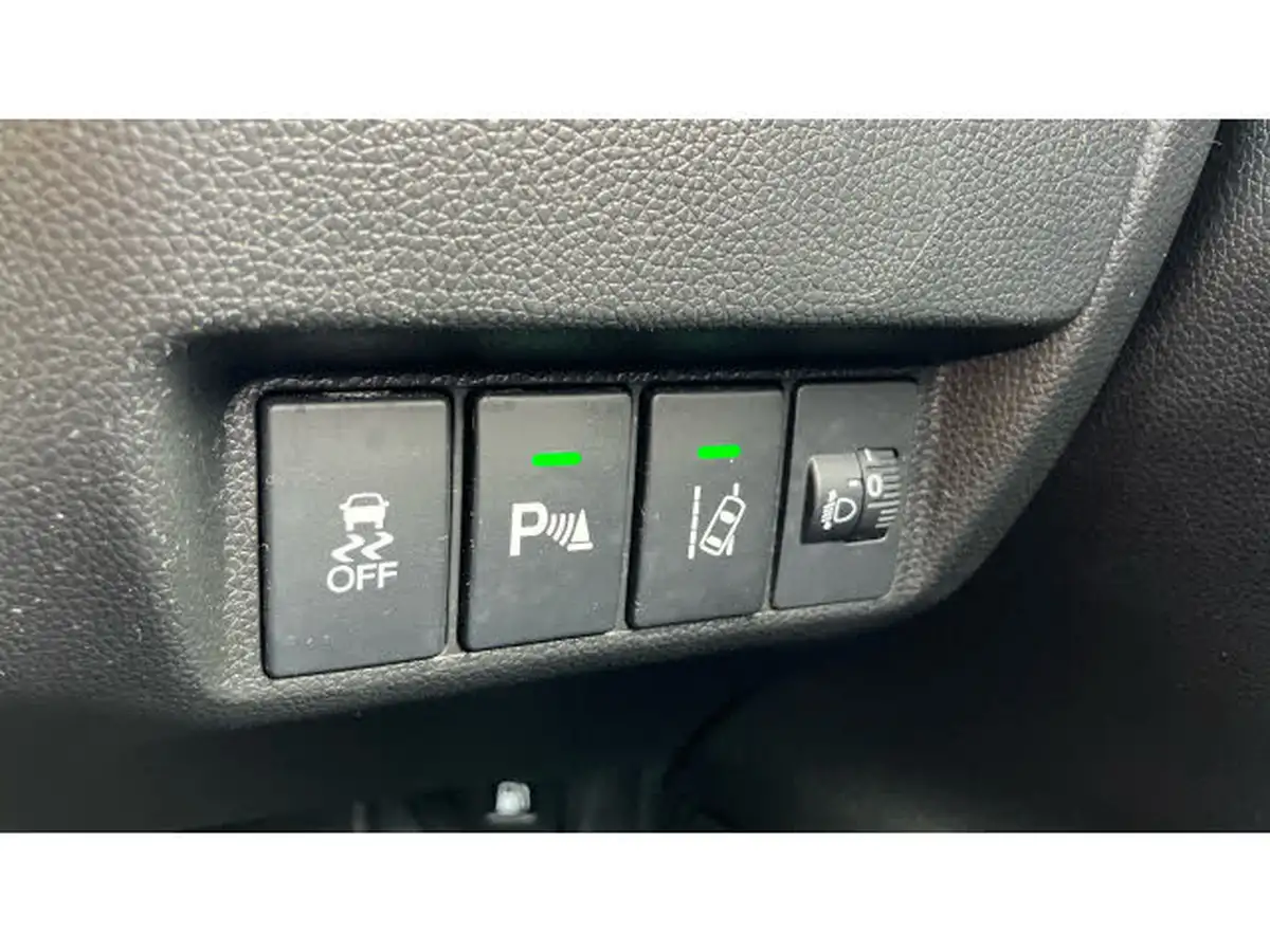 2018-honda-jazz-13-i-vtec-se-big-29
