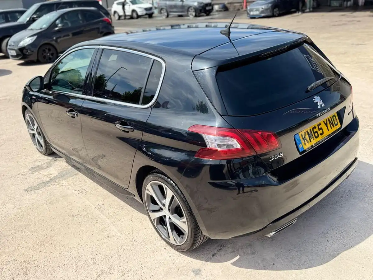 2015-peugeot-308-20-bluehdi-gt-line-20-bluehdi-big-21