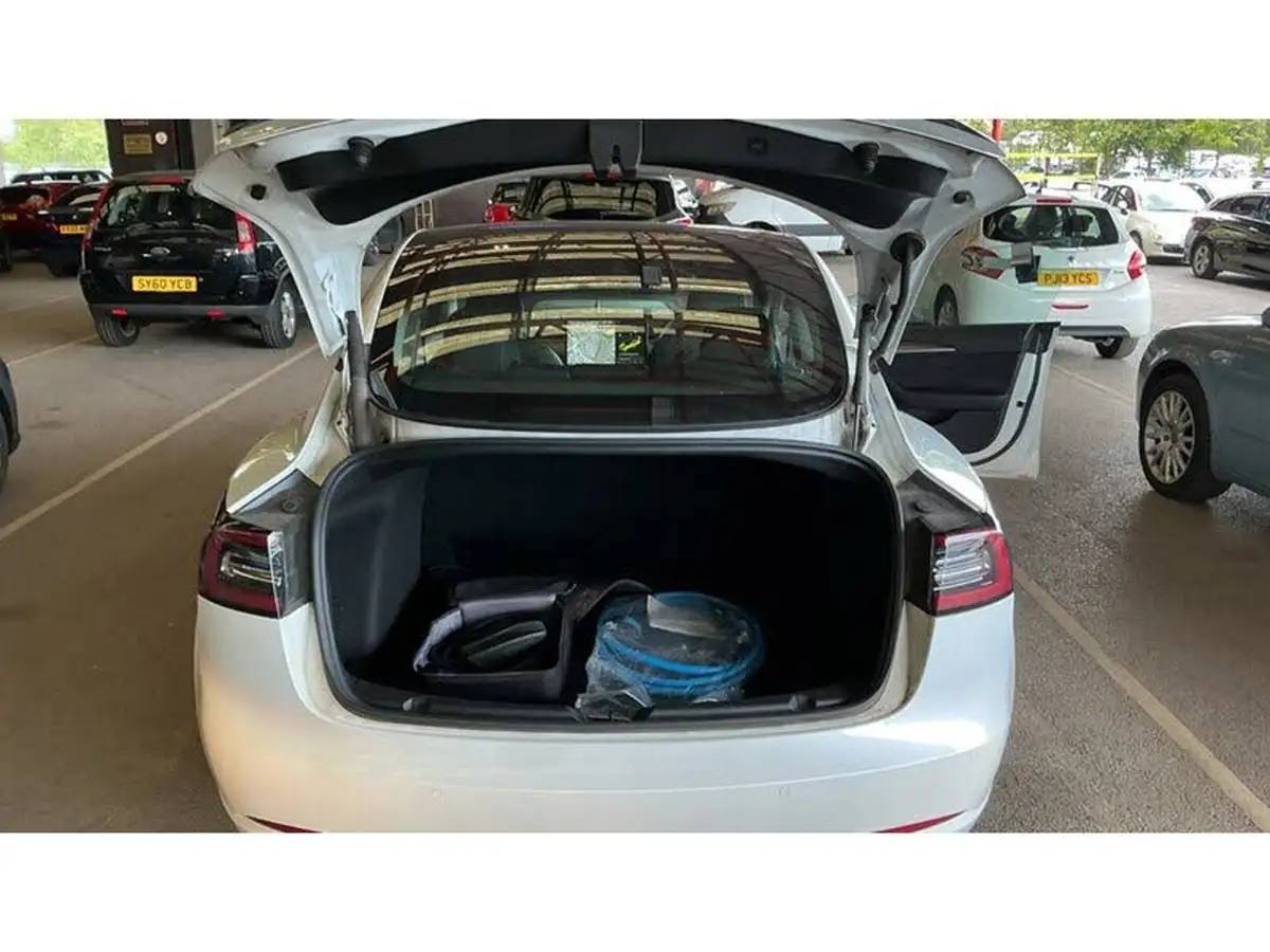 2021-tesla-model-3-e-standard-plus-big-12
