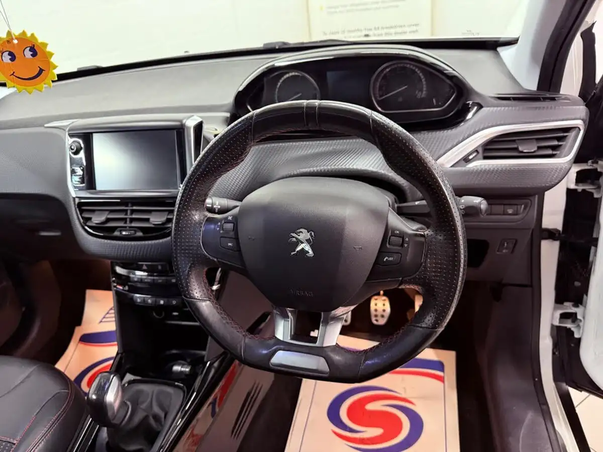 2017-peugeot-2008-suv-12-puretech-gt-line-110bhp-big-34