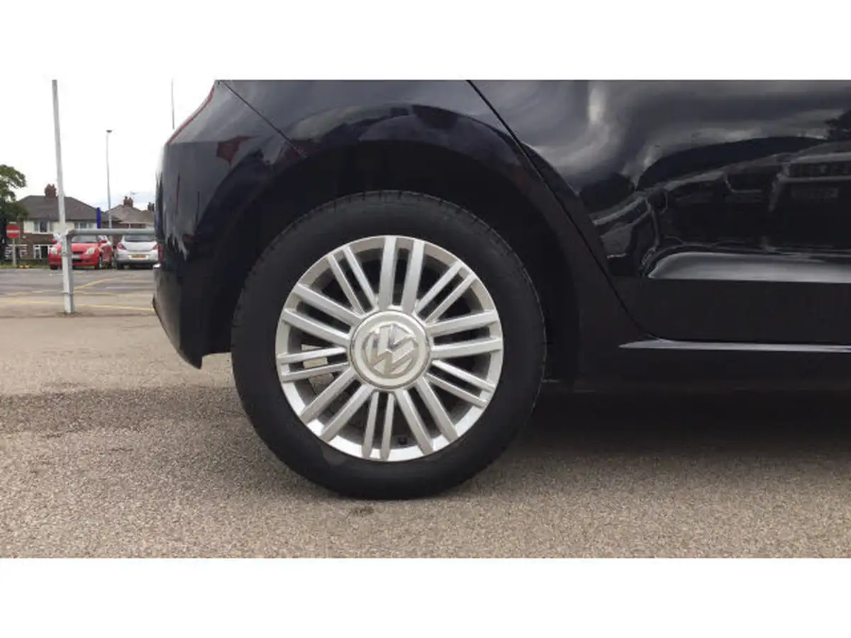 2018-volkswagen-up-10-move-up-ss-5d-big-6