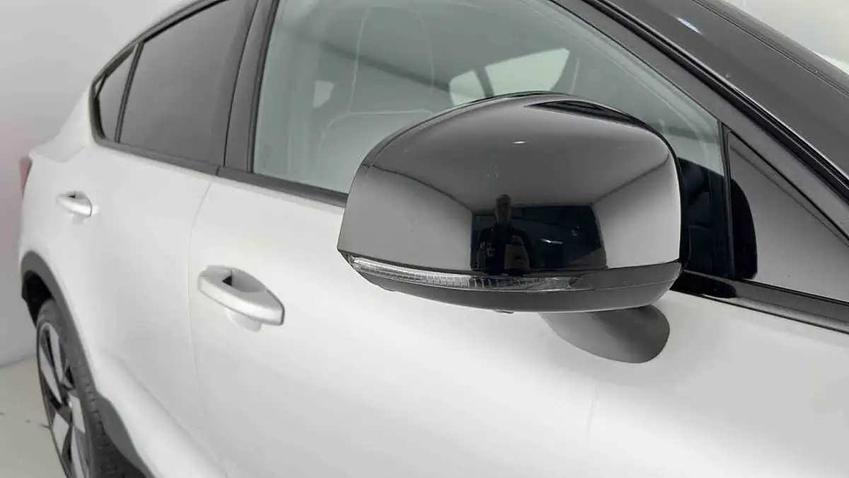2022-volvo-c40-e-twin-recharge-pro-big-26