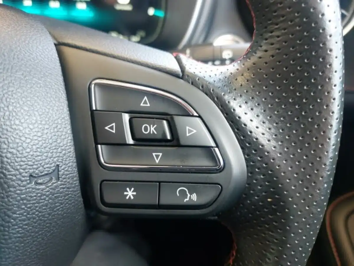 2023-mg-hs-15t-gdi-trophy-258ps-plug-in-hybrid-auto-big-18