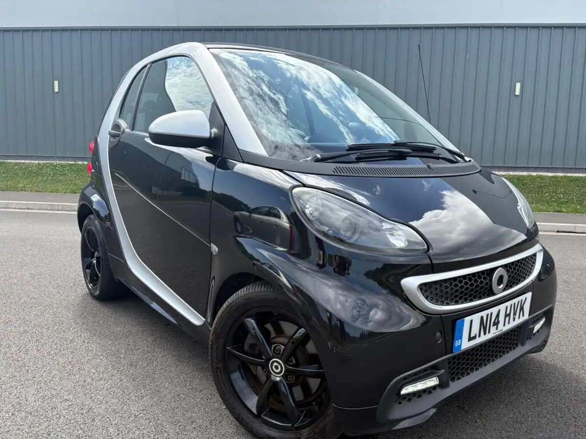 2014-smart-fortwo-10-grandstyle-mhd-71bhp-coupe-big-31