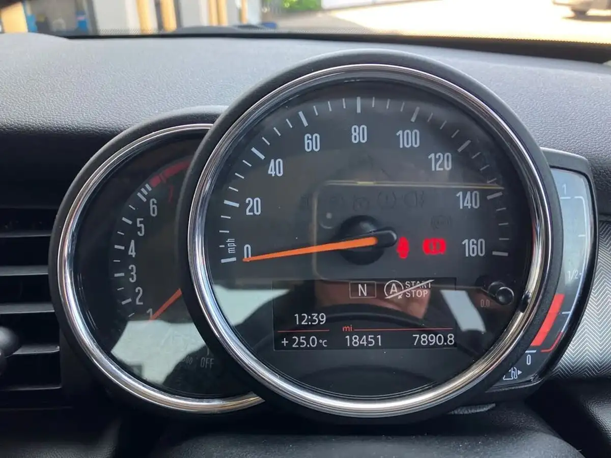 2019-mini-cooper-15-cooper-exclusive-134bhp-hatchback-5d-big-15