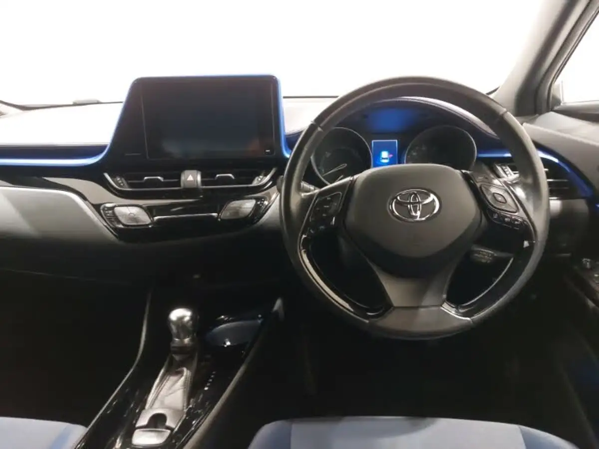 2018-toyota-c-hr-18-vvt-i-dynamic-big-6