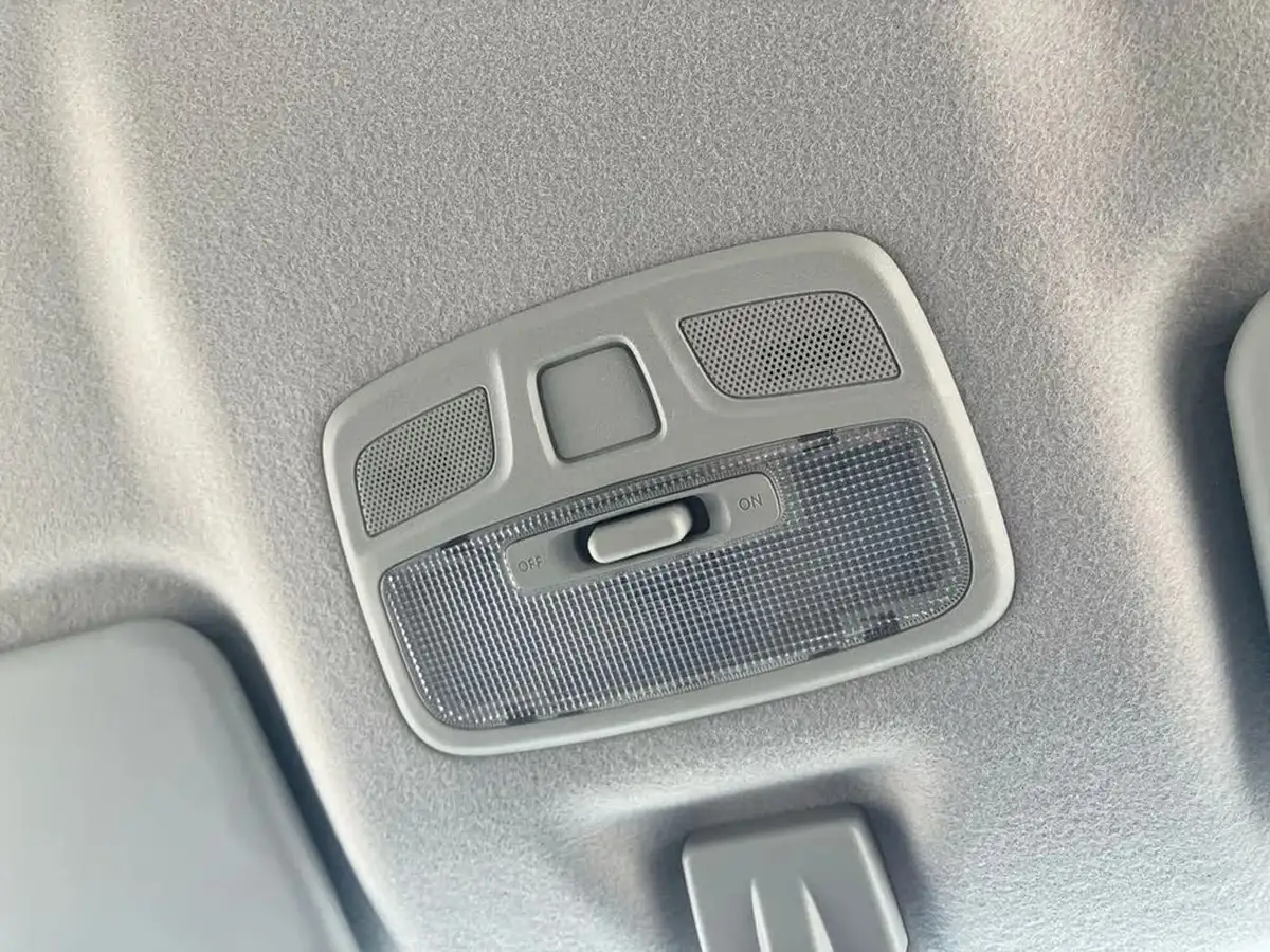 2018-suzuki-celerio-10-sz2-big-37