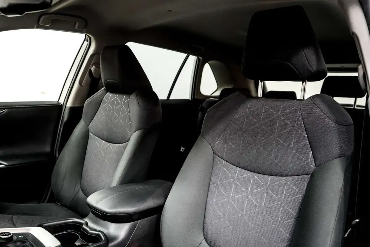 2020-toyota-rav4-25-vvt-i-design-219bhp-big-14