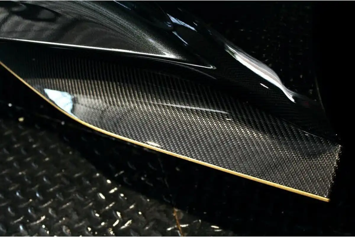 2023-aston-martin-dbs-big-56