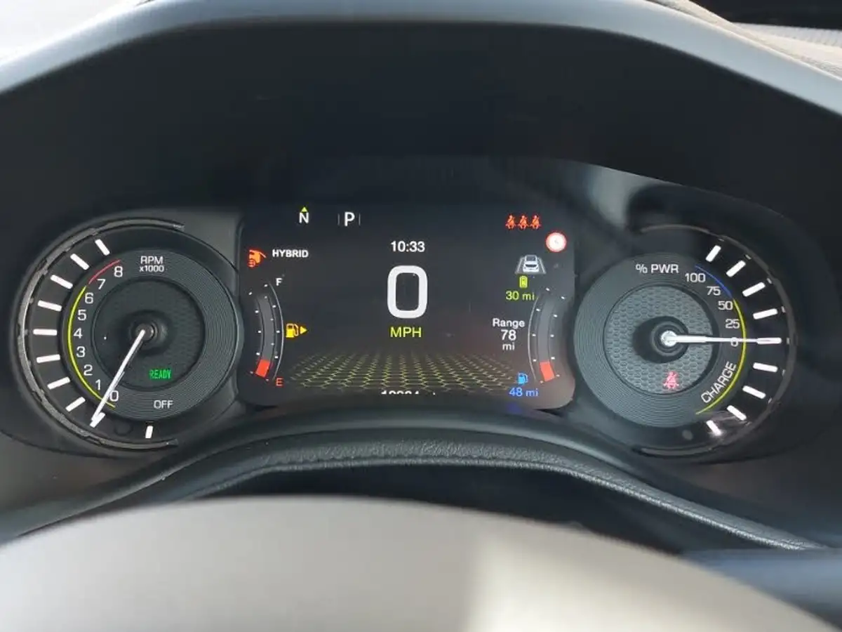 2020-jeep-renegade-13-gse-limited-phev-big-9