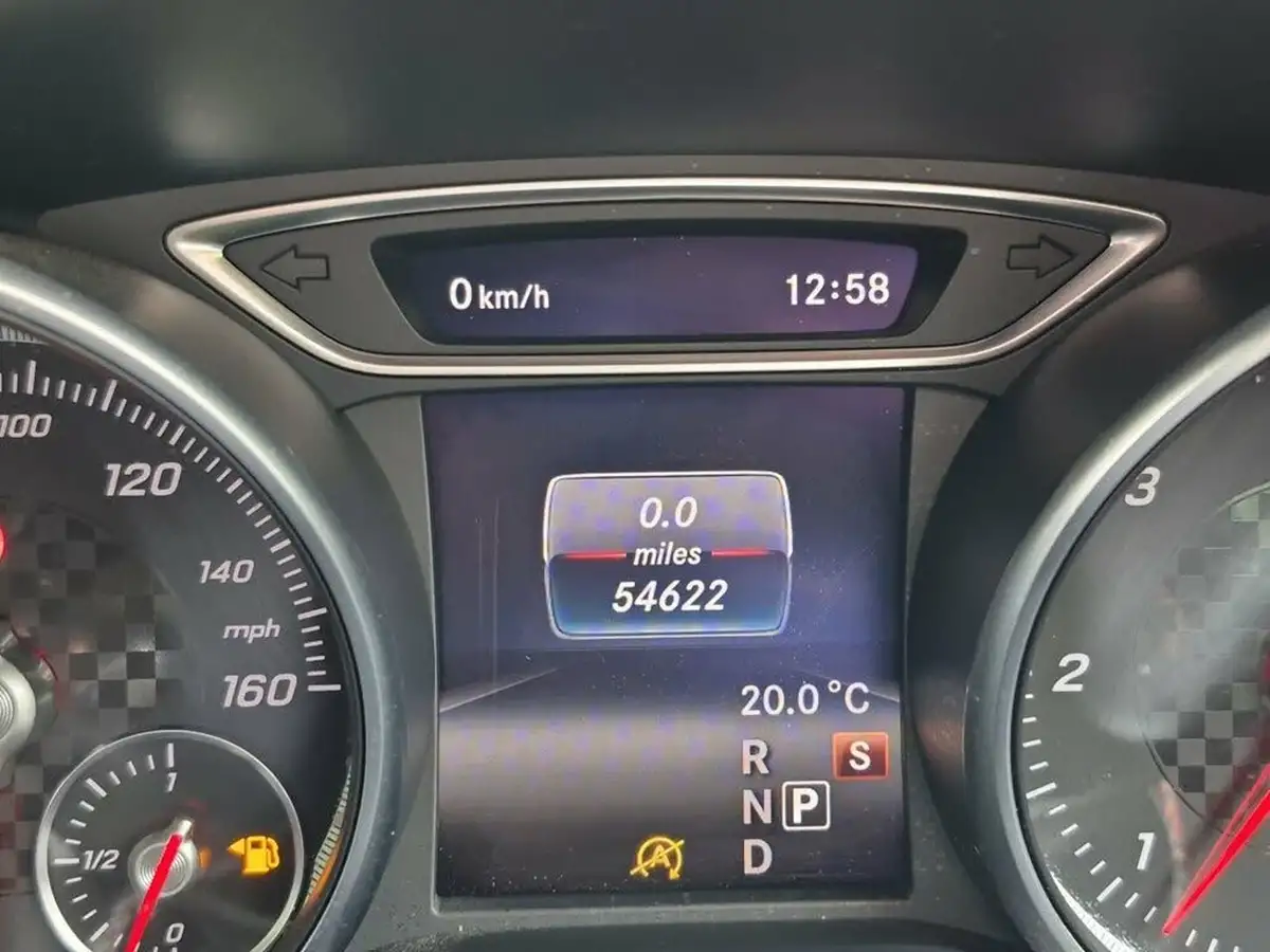 2018-mercedes-benz-a-class-21d-a200d-amg-line-premiumss-7g-dct-big-27