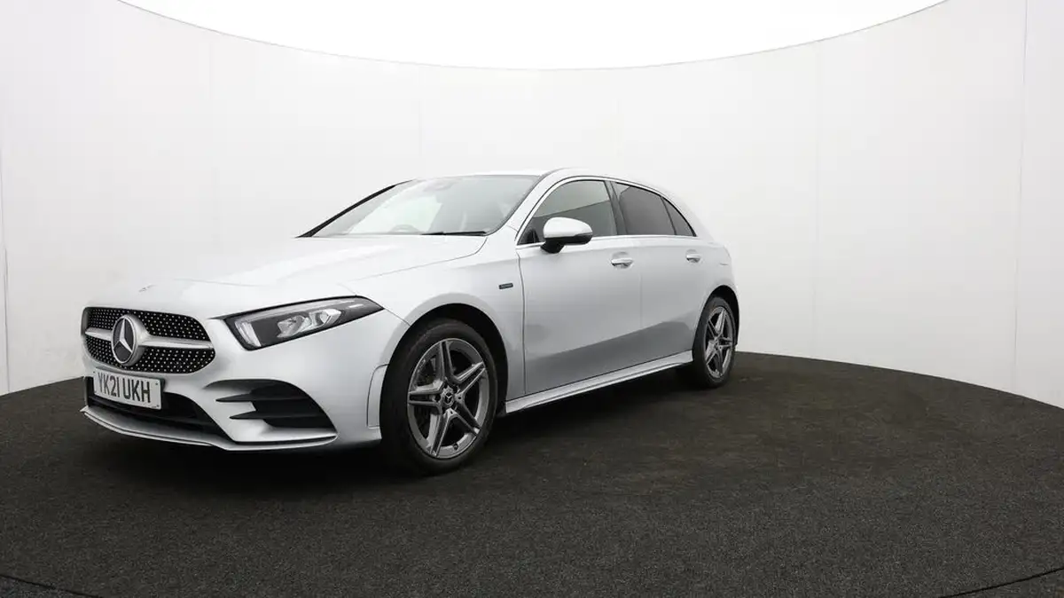 2021-mercedes-benz-a-class-13-a250e-amg-line-hatchback-5d-big-63