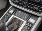 2021-porsche-macan-20-245ps-small-17
