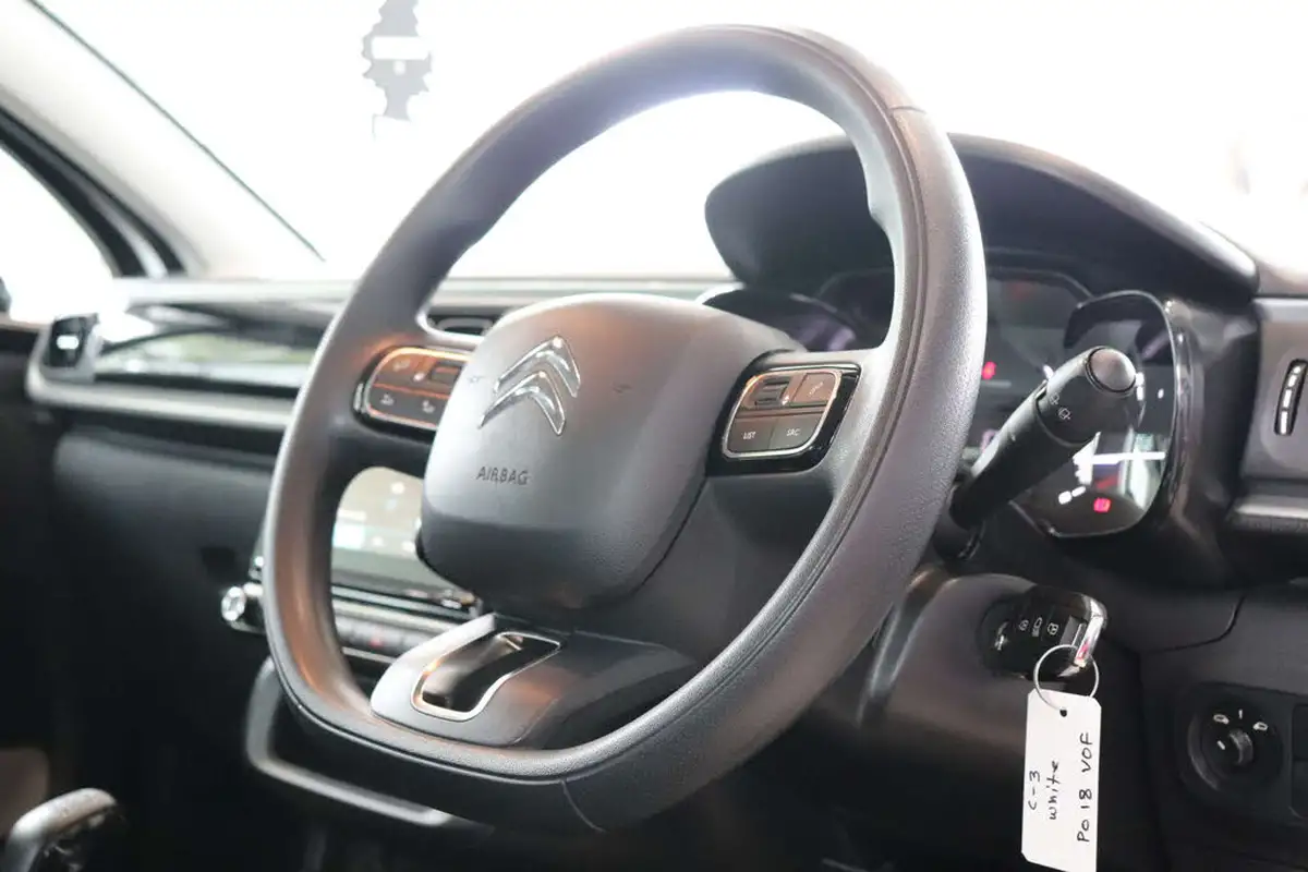 2018-citroen-c3-12-puretech-feel-82ps-big-20