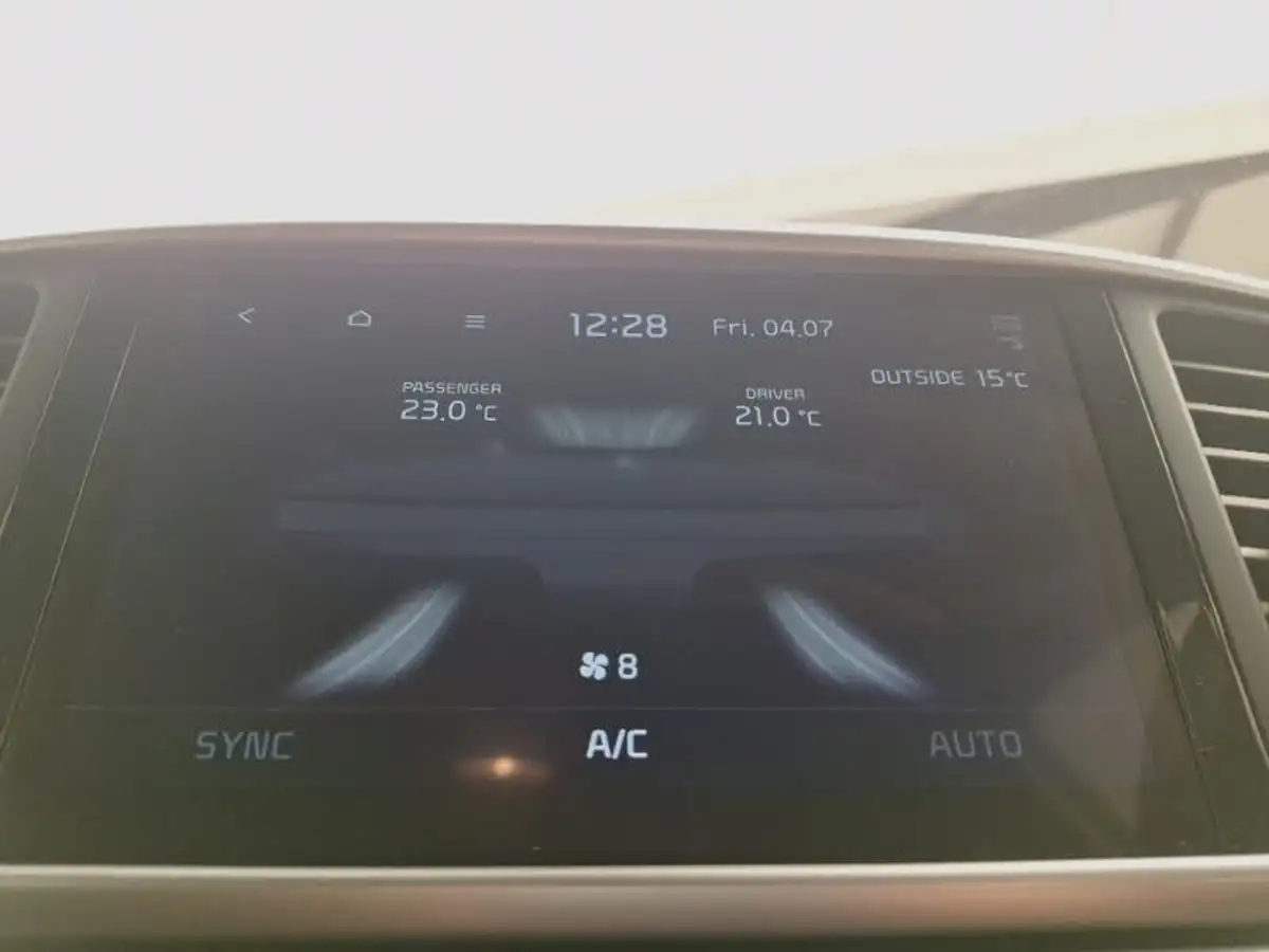 2021-kia-sportage-16-gdi-2-big-15